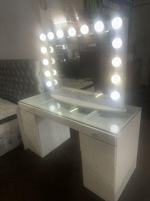 Best deal on vanity my wife loved it!