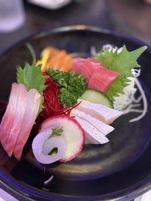 Welcome Sashimi Dish