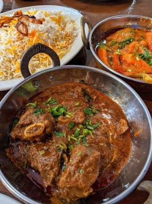 Beef Curry and pomfret curry