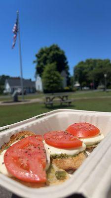 Caprese bites