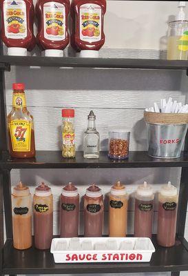 Great sauce selection, hot mustard and pineapple are my favorite.