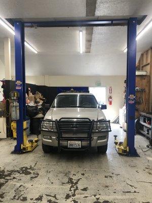 Ford exsplore engine install