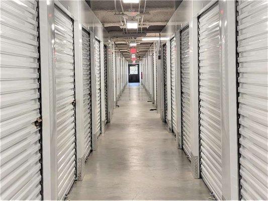 Interior Units - Extra Space Storage at 4495 Streamside Dr, Santa Rosa, CA 95409