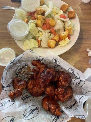 Sweet barbecue wings and side salad