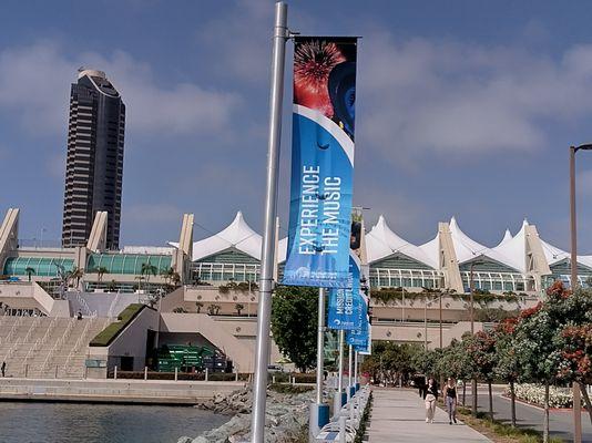 With the nice look of the convention center its going to be crazier with the comic con coming to San Diego .