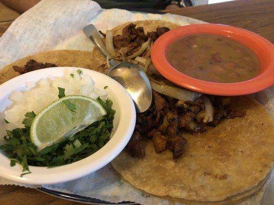 Al pastor tacos