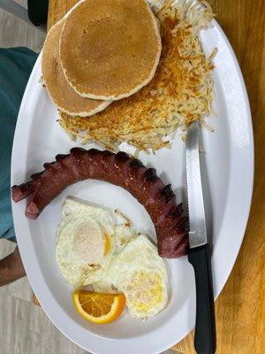 Sausage breakfast with eggs and hashbrown