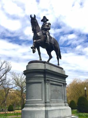 George Washington statue/monument