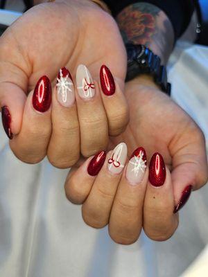 Christmas nails using gel x . Hand painted