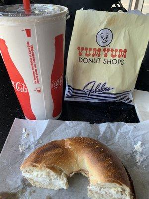 Bagel and a soda!