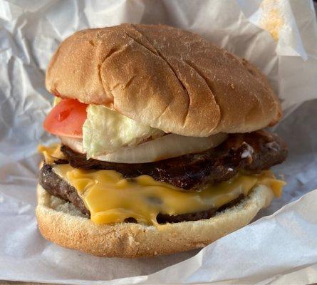 Double Deluxe Cheeseburger