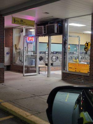 Busy Bee Laundry & Drycleaning