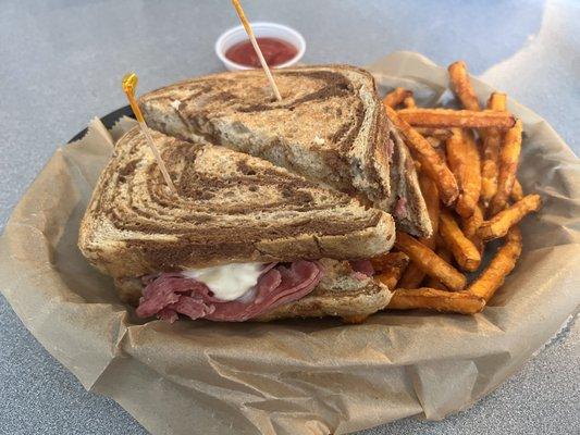 Rubin with sweet potato fries!!!