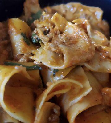 pappardelle bolognese entrée