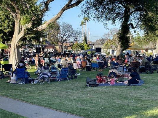 Another reason to love Long Beach. Loved this evenings music in Whaley Park.