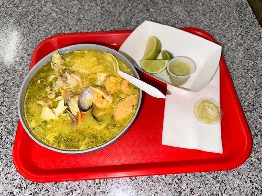 Sopa de mariscos