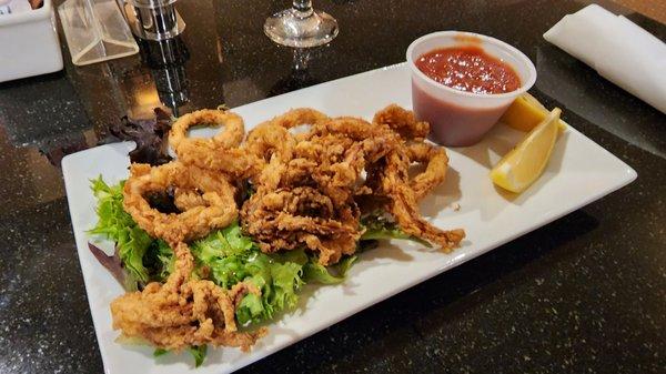 Fried calamari and cocktail sauce. Surprisingly good.