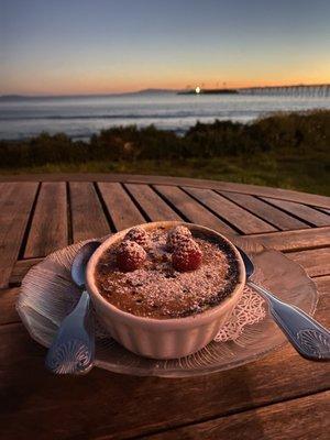 Vanilla Creme Brulee With Brown Sugar Crust