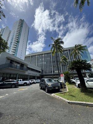 Hawaii National Bank - Kapiolani