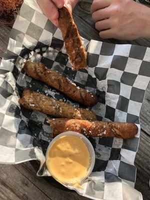 pretzels with beer cheese