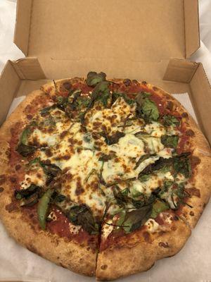 Spinach feta pizza !