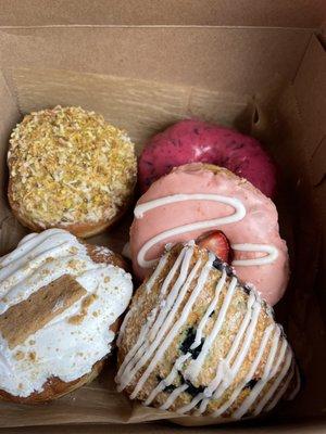 An assortment of vegan donuts and it taste fantastic. The cafe is small but cute. The staff was very friendly.