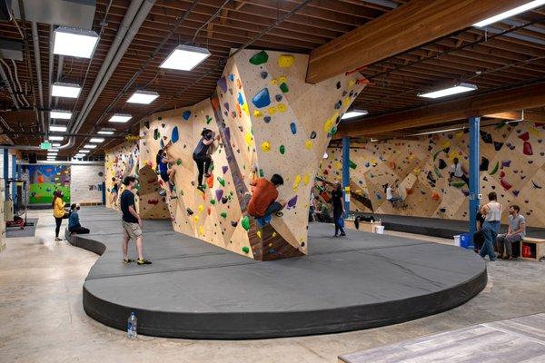 Half Moon Bouldering