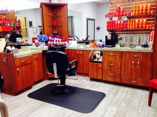 This is Victoria's Salon