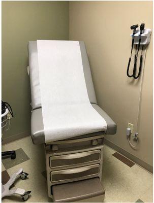 Novant Health-GoHealth Lexington Exam Room