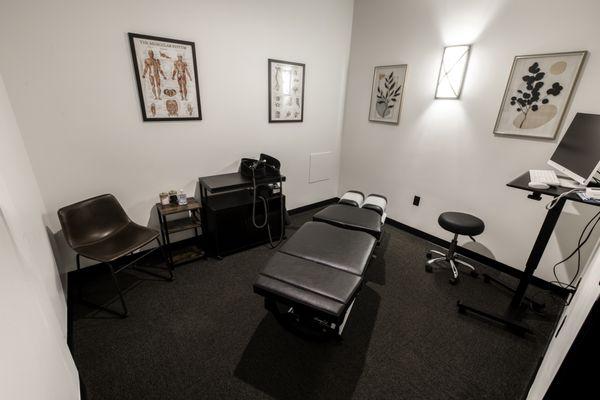 Rhodes Chiropractic - Tigard Chiropractor