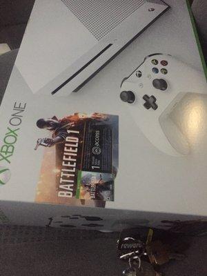 Battlefield 1 Xbox Slim white edition