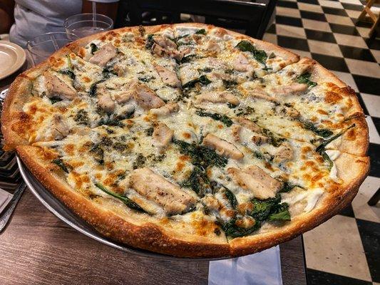 White Spinach with grilled chicken