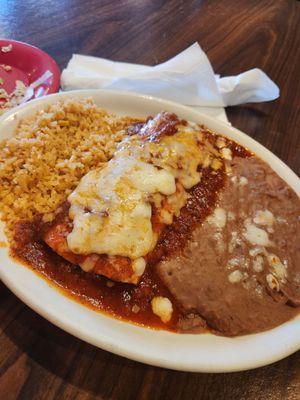 Beef burrito with rice and beans