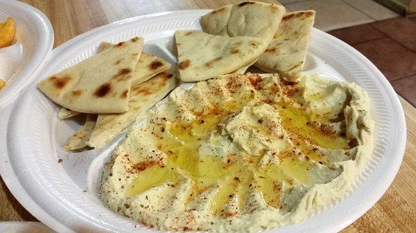 Side order of AH-MAZING Hummus and lovely hot, soft pita pieces!