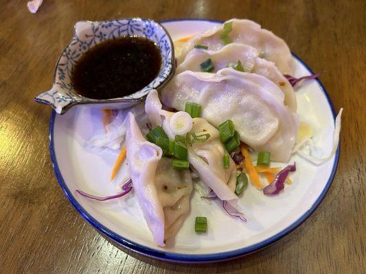 Chicken steamed dumplings