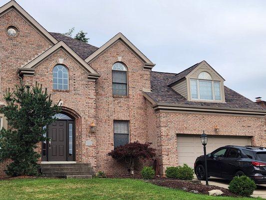 New roof in Owens Corning TruDefinition Duration Designer Shingles Summer Harvest