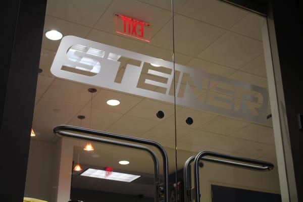 Front entrance to Steiner Sports Memorabilia