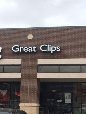 Great Clips Sawyer Heights. Ask for Tameka! She is awesome!