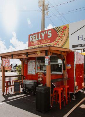 Relly's Hotdog Station