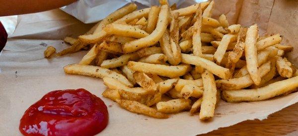 How about them fries? ( 2 orders pictured. $2.50 each) 8/2021