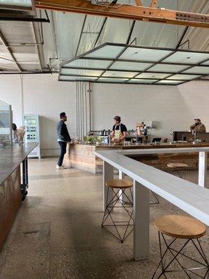 Wide angle / coffee bar / 2023