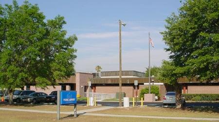 Lutz Branch Library