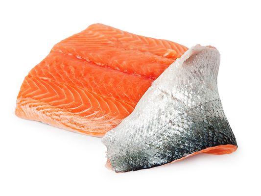 Fresh Atlantic Salmon Fillet (Pin-Bone-Out/Skinon)