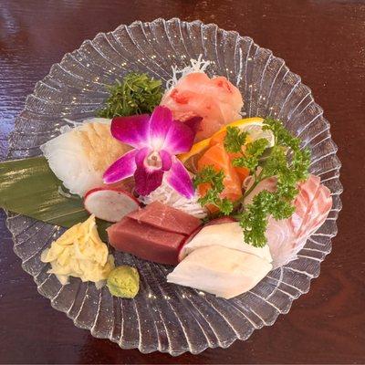 Deluxe Sashimi