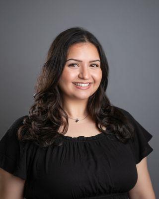 Dr. Zoe Hernandez, Au.D, FAAA is the Audioloist for our Vancouver office.  A PNW native she is excited to help her community hear their best