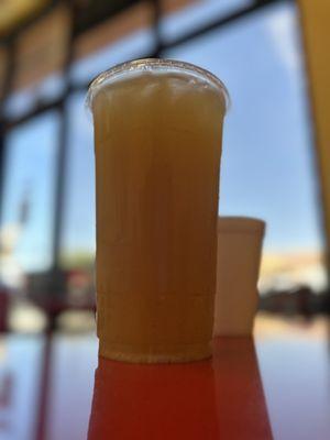 Agua fresca de tamarindo