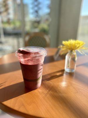 Berry Lagoon Smoothie