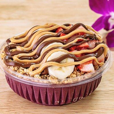 Peanutbutter Nutella Bowl with Acai !