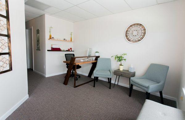 Clean, quiet and serene offices for amazing acupuncture & integrative care.