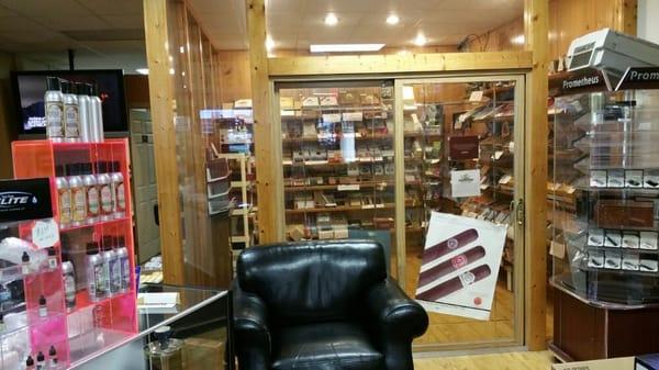 Smokers Discount Outlet